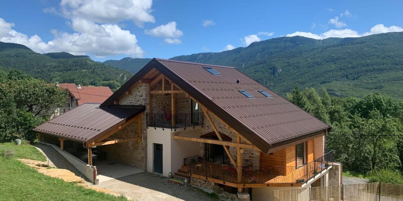 Renovation d'une ancienne ferme à Champfromier